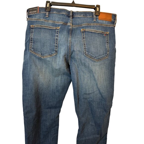 NWT Tommy Hilfiger 40W x 30L Mens Stretch Straight Denim Jeans Blue Cotton - Picture 12 of 16
